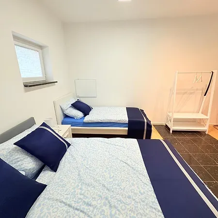 Wohnloft Xl Fuer Familien Und Gruppen Bis 10 Pers In Bester Zentraler Lage Powered By Eventraum Lägenhet Erfurt