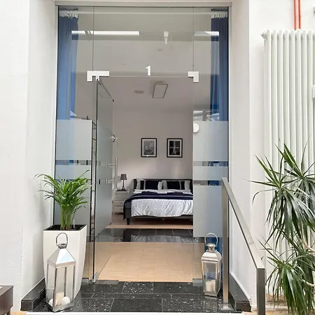 Wohnloft Xl Fuer Familien Und Gruppen Bis 10 Pers In Bester Zentraler Lage Powered By Eventraum Apartmán *