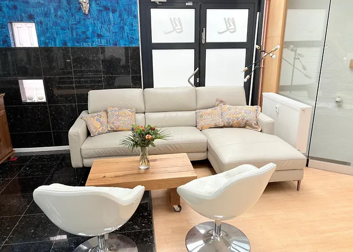 Wohnloft Xl Fuer Familien Und Gruppen Bis 10 Pers In Bester Zentraler Lage Powered By Eventraum *